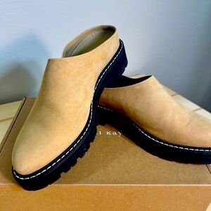 Jenni Kay lug sole mules